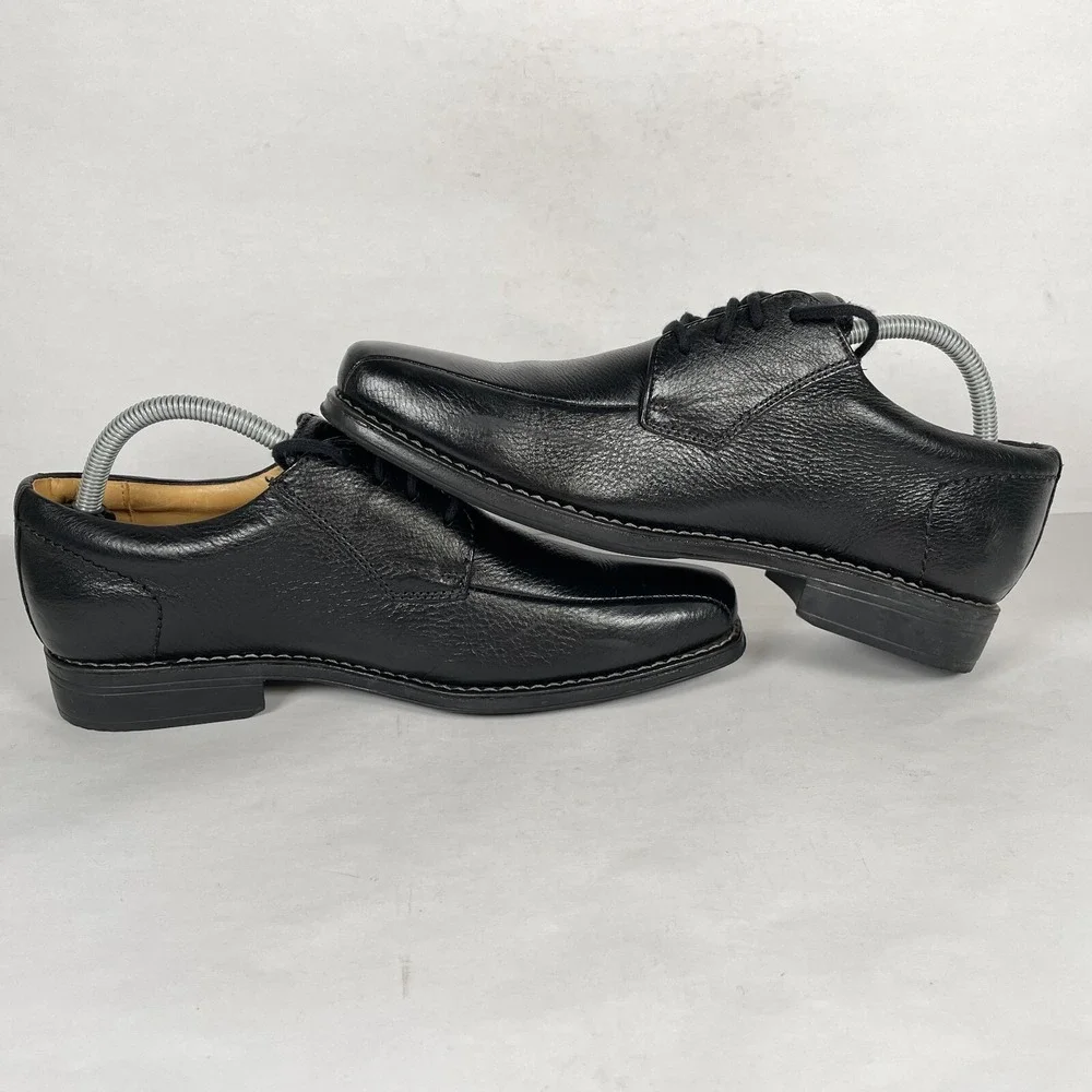 Sandro Moscoloni Belmont Mens Size 8 D Black Pebbled Leather Bicycle Toe Shoes